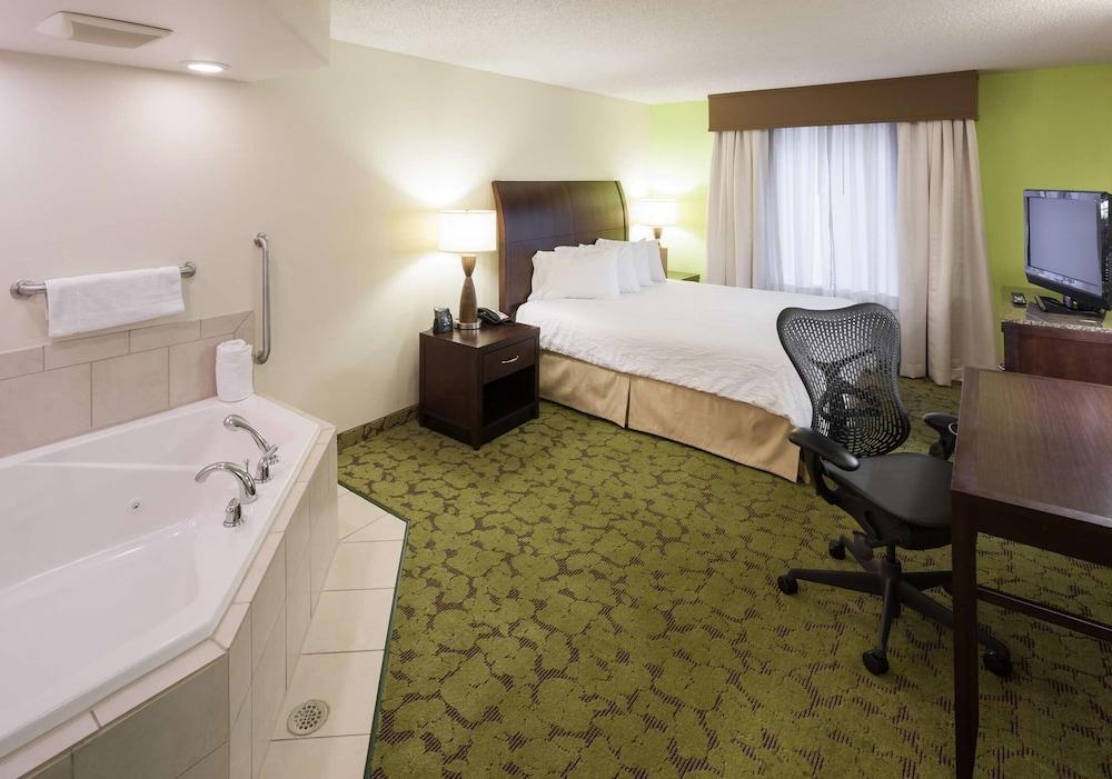 Hilton Garden Inn מריוויל מראה חיצוני תמונה